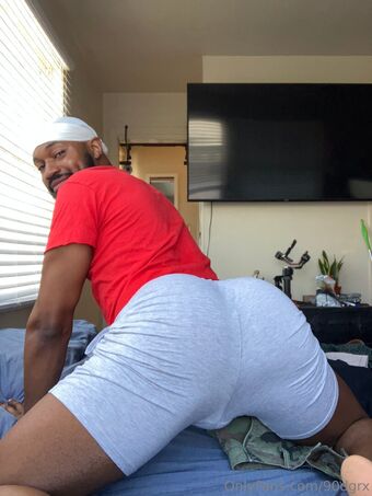 90dgrx Naakte Lekken OnlyFans Foto 13