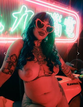 A1cheeks Naakte Lekken OnlyFans Foto 2