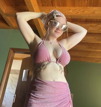 Abipop Naakte Lekken OnlyFans Foto 10