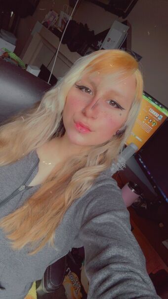 Abusuble Naakte Lekken OnlyFans Foto 11