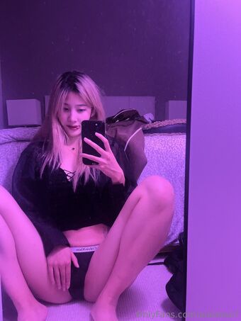 aiaixoxo7 Naakte Lekken OnlyFans Foto 12