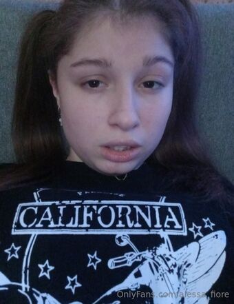 alessa_fiore Naakte Lekken OnlyFans Foto 37