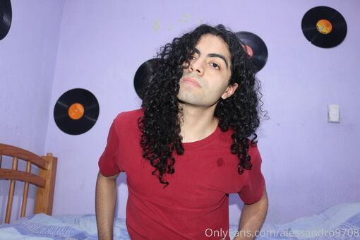 alessandro9708 Naakte Lekken OnlyFans Foto 7