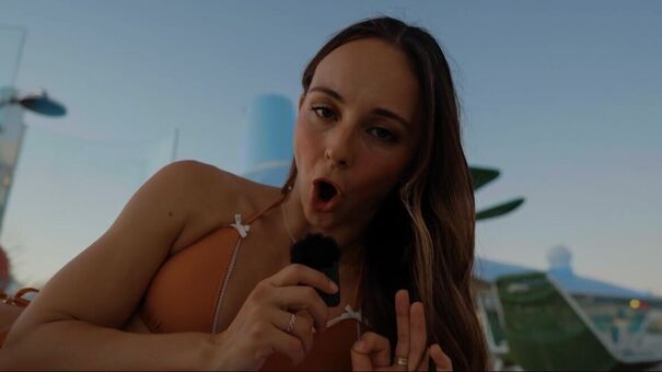 Alexandra Kerr Naakte Lekken OnlyFans Foto 41