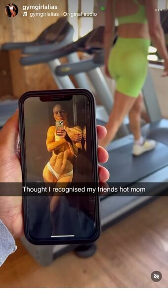 Alias Rose Naakte Lekken OnlyFans Foto 3