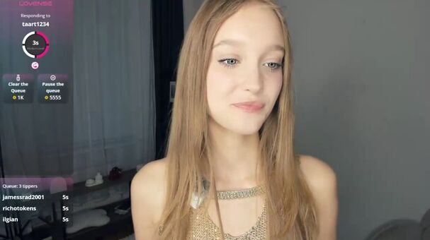 AliceMelison Naakte Lekken OnlyFans Foto 10