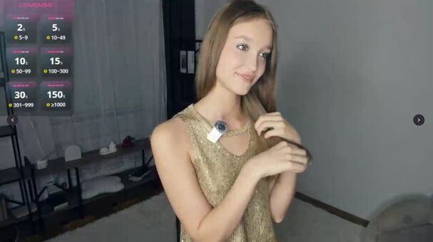 AliceMelison Naakte Lekken OnlyFans Foto 11