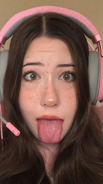 Alicia Jade Naakte Lekken OnlyFans Foto 2