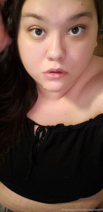 alluringbbw69 Naakte Lekken OnlyFans Foto 36