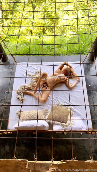 alyssagoddess9 Naakte Lekken OnlyFans Foto 20