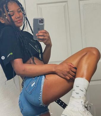 ameliawaters Naakte Lekken OnlyFans Foto 8
