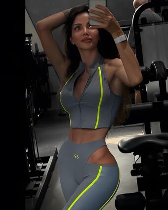 Aminova Inna Naakte Lekken OnlyFans Foto 325