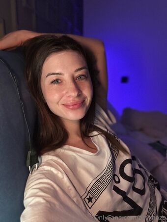 amyhaze Naakte Lekken OnlyFans Foto 89