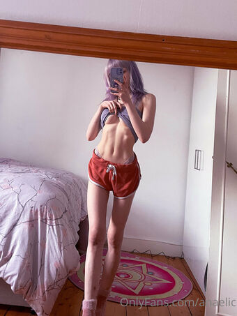 Anaelic Naakte Lekken OnlyFans Foto 57