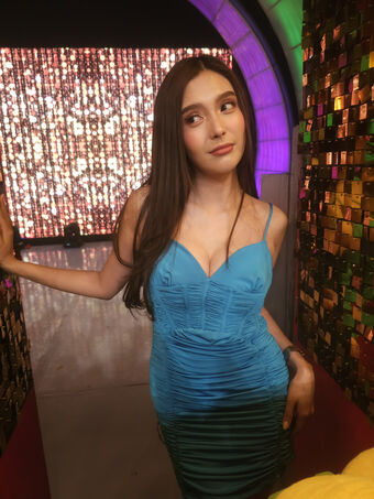 Analyn Barro Naakte Lekken OnlyFans Foto 4