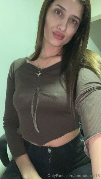 androideee18 Naakte Lekken OnlyFans Foto 4