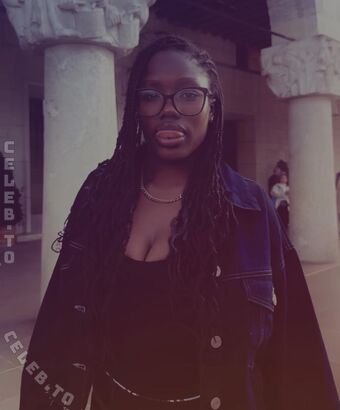 Anne Jinadel Naakte Lekken OnlyFans Foto 2