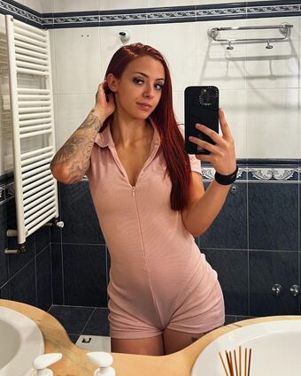 Ari Geli Naakte Lekken OnlyFans Foto 38