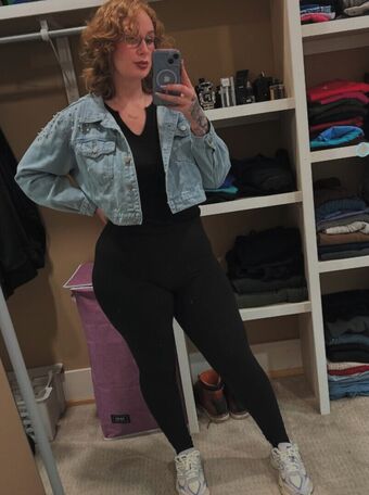 Ash.e.e Naakte Lekken OnlyFans Foto 29