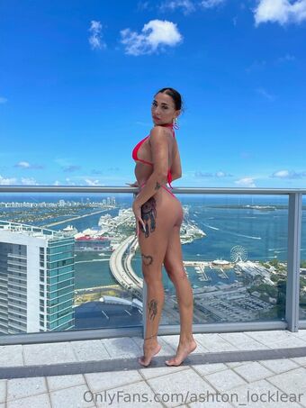 Ashton Locklear