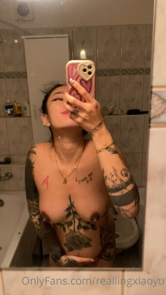 asianninavip Naakte Lekken OnlyFans Foto 31