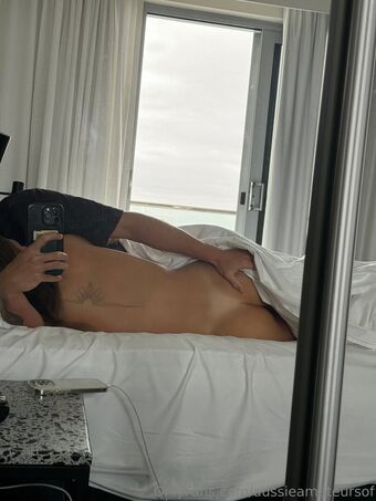 aussieamateursof Naakte Lekken OnlyFans Foto 13