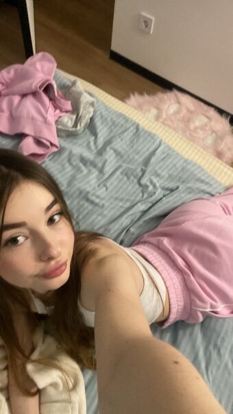 avabo Naakte Lekken OnlyFans Foto 9