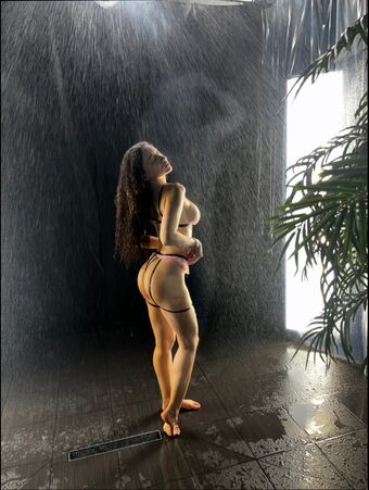Ayla21 Naakte Lekken OnlyFans Foto 4