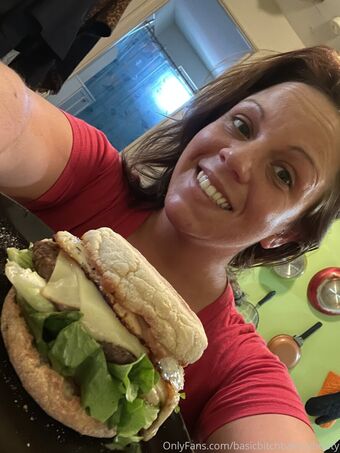 basicbitchbakerybooty