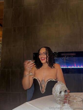 beeuzui Naakte Lekken OnlyFans Foto 27