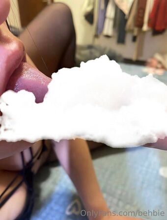 behbie Naakte Lekken OnlyFans Foto 25