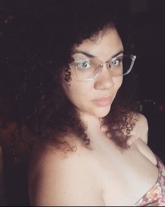 Beigewunder Naakte Lekken OnlyFans Foto 9