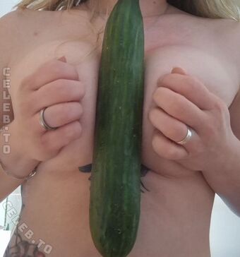 BELLE MISS Naakte Lekken OnlyFans Foto 2