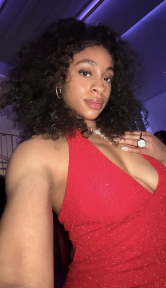 bittenby_lex Naakte Lekken OnlyFans Foto 16