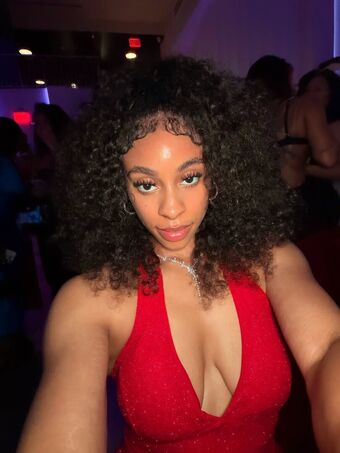 bittenby_lex Naakte Lekken OnlyFans Foto 17