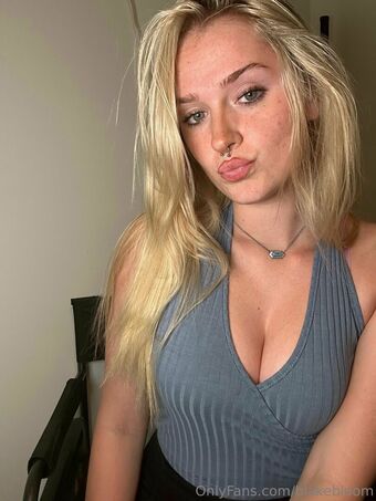 blakebloom Naakte Lekken OnlyFans Foto 39