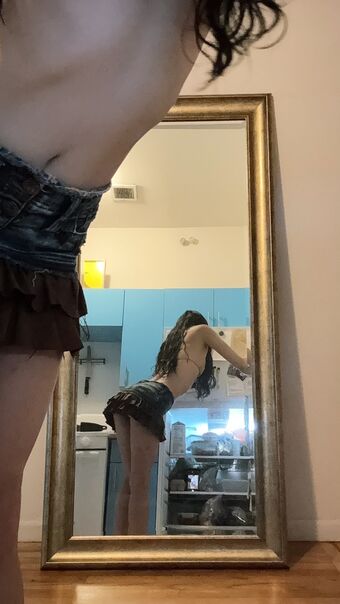 breadfaceblog Naakte Lekken OnlyFans Foto 5