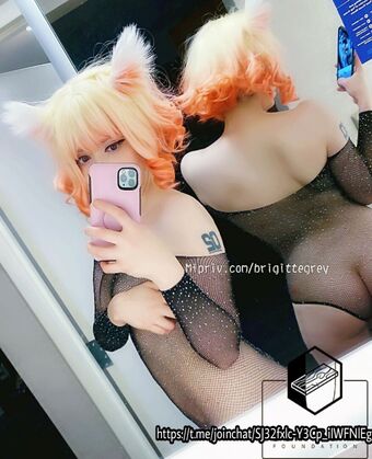 Brigitte Grey Naakte Lekken OnlyFans Foto 19