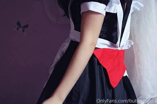 bubblekittea Naakte Lekken OnlyFans Foto 13