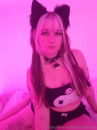bumblebieve Naakte Lekken OnlyFans Foto 21