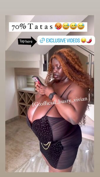 Busty Vivian Naakte Lekken OnlyFans Foto 49