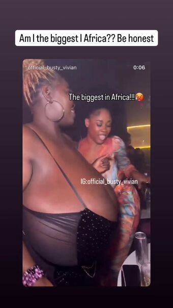 Busty Vivian Naakte Lekken OnlyFans Foto 54