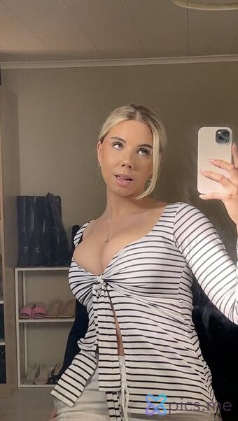 Bys_hannah Naakte Lekken OnlyFans Foto 2