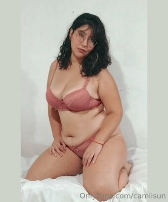 camiisun Naakte Lekken OnlyFans Foto 1