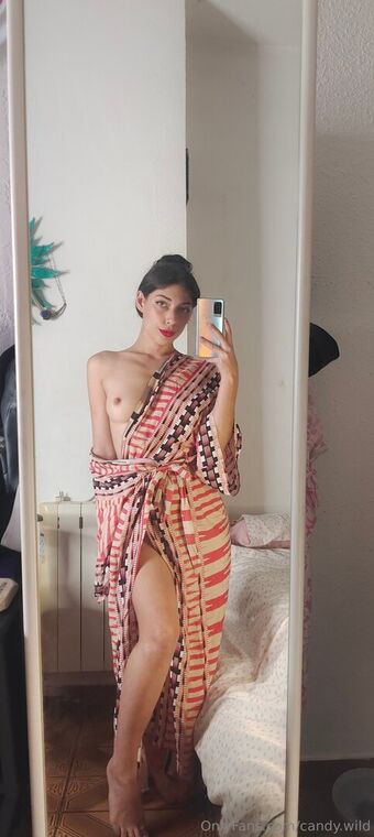 candy.wild Naakte Lekken OnlyFans Foto 12
