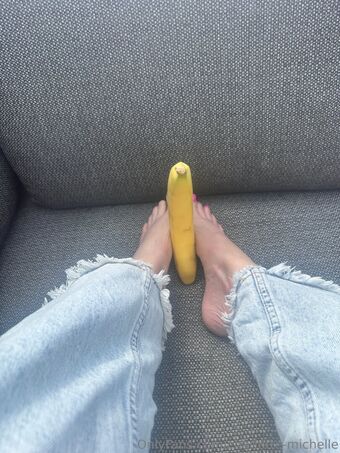 Charlotte Michelle Naakte Lekken OnlyFans Foto 49