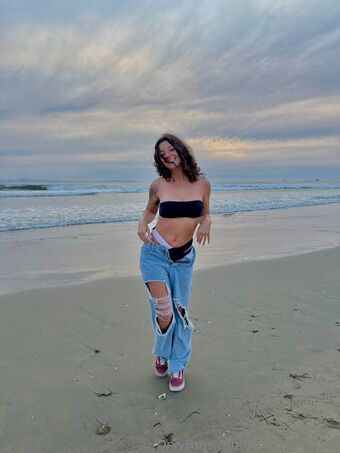 chasingjoeylee Naakte Lekken OnlyFans Foto 2