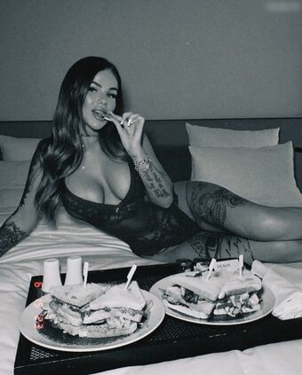 Chingaling Naakte Lekken OnlyFans Foto 10