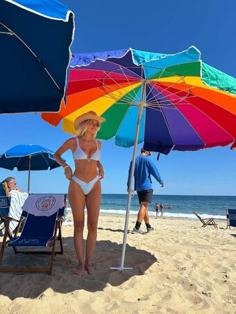 Courtney Antalek Naakte Lekken OnlyFans Foto 67