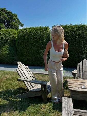 Courtney Antalek Naakte Lekken OnlyFans Foto 69